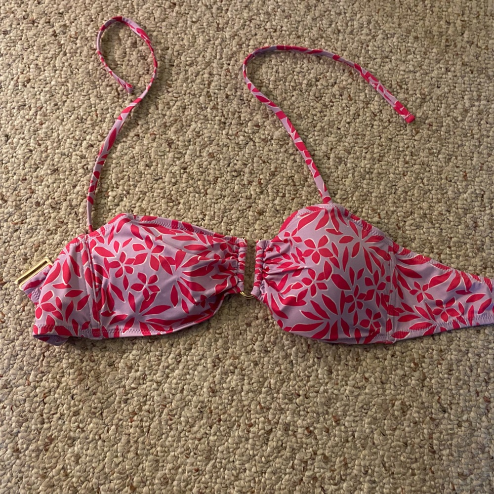 Lively bikini top